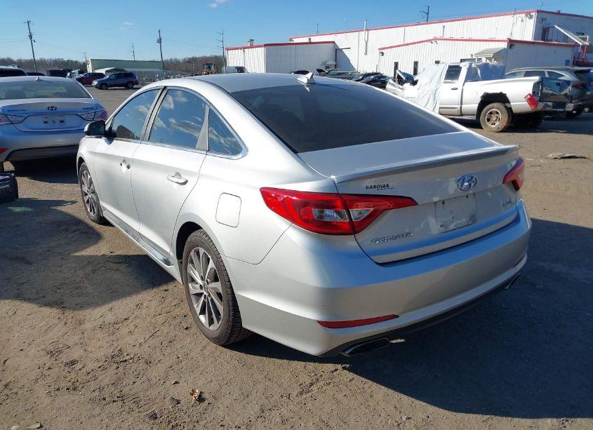Photo 3 of 2015 Hyundai Sonata SPORT (VIN 5NPE34AF2FH061191)