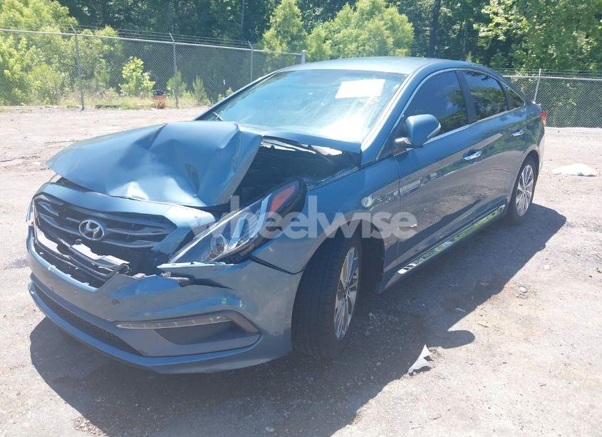 Photo 2 of 2015 Hyundai Sonata SPORT (VIN 5NPE34AF2FH065404)
