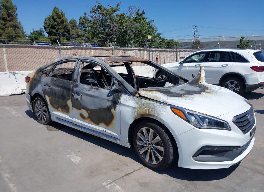 2015 Hyundai Sonata SPORT (VIN 5NPE34AF2FH081389) main photo