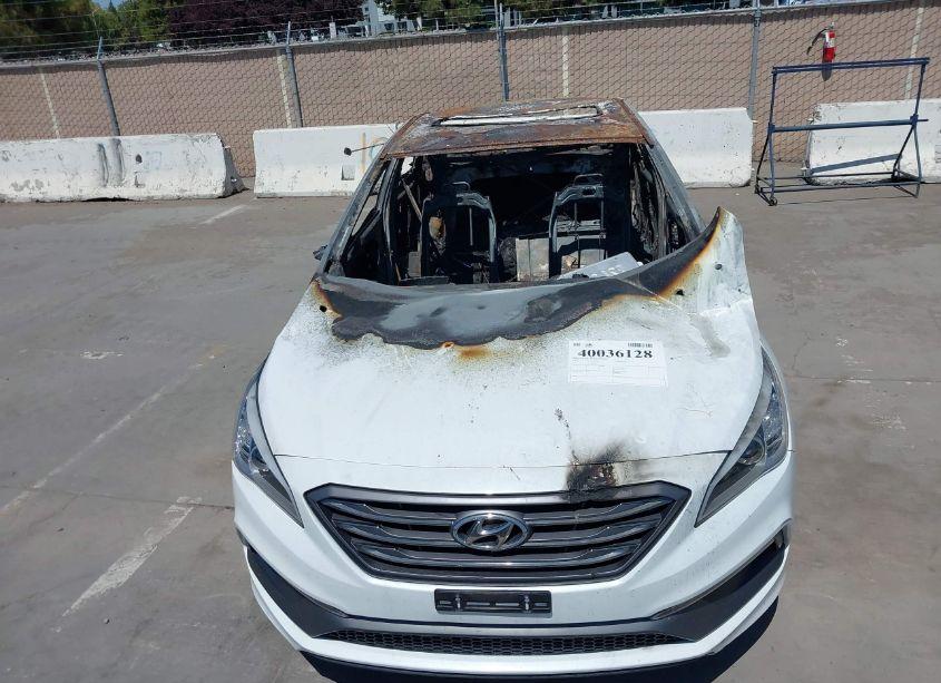 Photo 6 of 2015 Hyundai Sonata SPORT (VIN 5NPE34AF2FH081389)