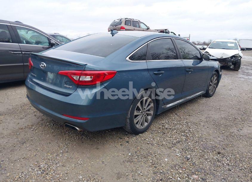 Photo 4 of 2015 Hyundai Sonata SPORT (VIN 5NPE34AF2FH092022)