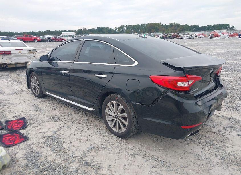 Photo 3 of 2015 Hyundai Sonata SPORT (VIN 5NPE34AF2FH097799)