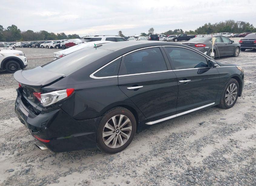 Photo 4 of 2015 Hyundai Sonata SPORT (VIN 5NPE34AF2FH097799)