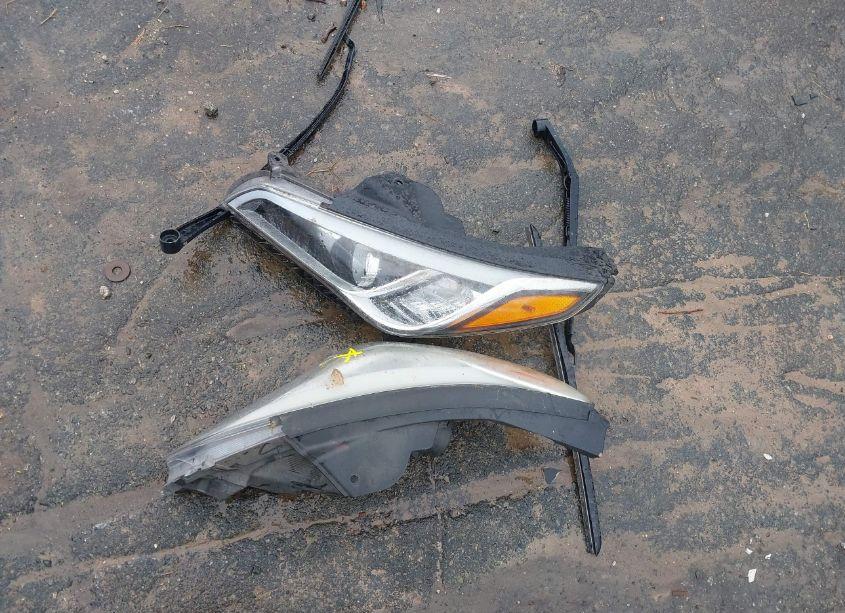 Photo 12 of 2015 Hyundai Sonata SPORT (VIN 5NPE34AF2FH113404)