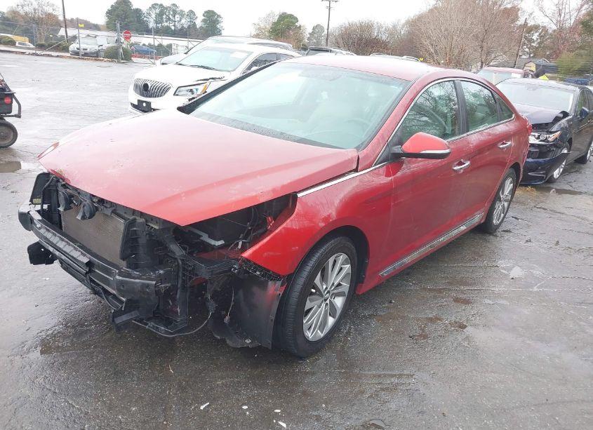 Photo 2 of 2015 Hyundai Sonata SPORT (VIN 5NPE34AF2FH113404)