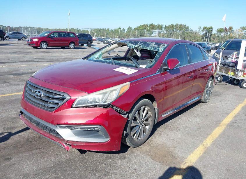 Photo 2 of 2015 Hyundai Sonata SPORT (VIN 5NPE34AF2FH193867)