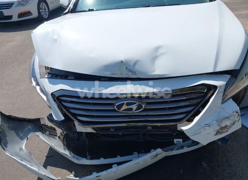 Photo 17 of 2015 Hyundai Sonata LIMITED (VIN 5NPE34AF2FH232313)