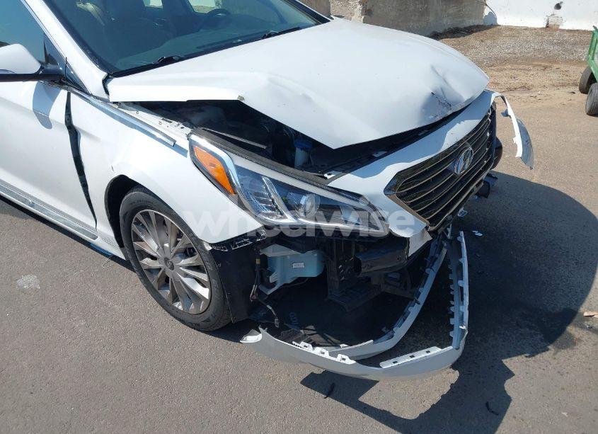 Photo 18 of 2015 Hyundai Sonata LIMITED (VIN 5NPE34AF2FH232313)