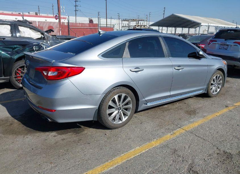 Photo 4 of 2016 Hyundai Sonata SPORT (VIN 5NPE34AF2GH287717)