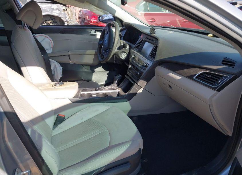 Photo 5 of 2016 Hyundai Sonata SPORT (VIN 5NPE34AF2GH287717)