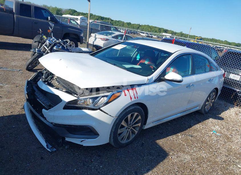 Photo 2 of 2016 Hyundai Sonata SPORT (VIN 5NPE34AF2GH304791)