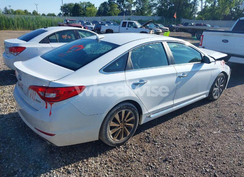 Photo 4 of 2016 Hyundai Sonata SPORT (VIN 5NPE34AF2GH304791)