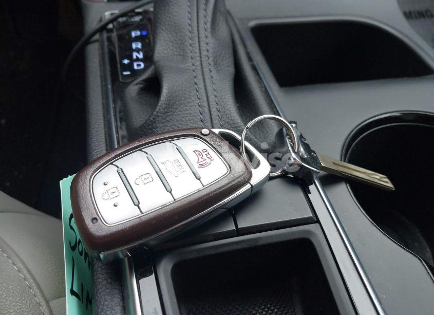 Photo 11 of 2016 Hyundai Sonata LIMITED (VIN 5NPE34AF2GH328072)