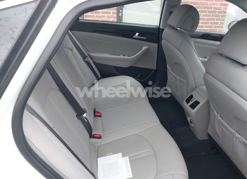 Photo 8 of 2016 Hyundai Sonata LIMITED (VIN 5NPE34AF2GH328072)