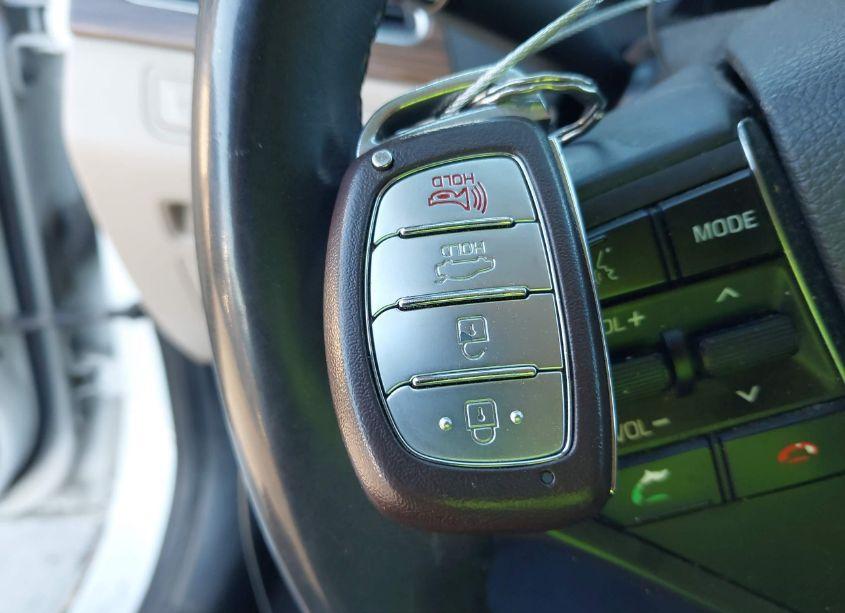 Photo 11 of 2016 Hyundai Sonata LIMITED (VIN 5NPE34AF2GH329626)