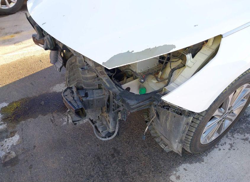 Photo 18 of 2016 Hyundai Sonata LIMITED (VIN 5NPE34AF2GH329626)