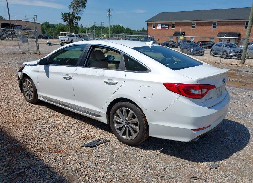 Photo 3 of 2016 Hyundai Sonata SPORT (VIN 5NPE34AF2GH335409)