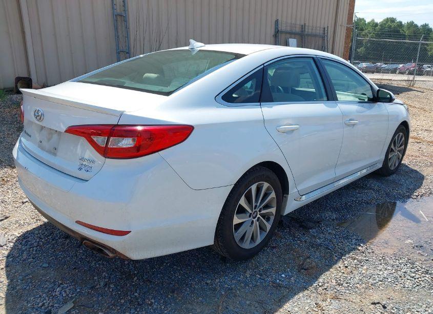 Photo 4 of 2016 Hyundai Sonata SPORT (VIN 5NPE34AF2GH335409)