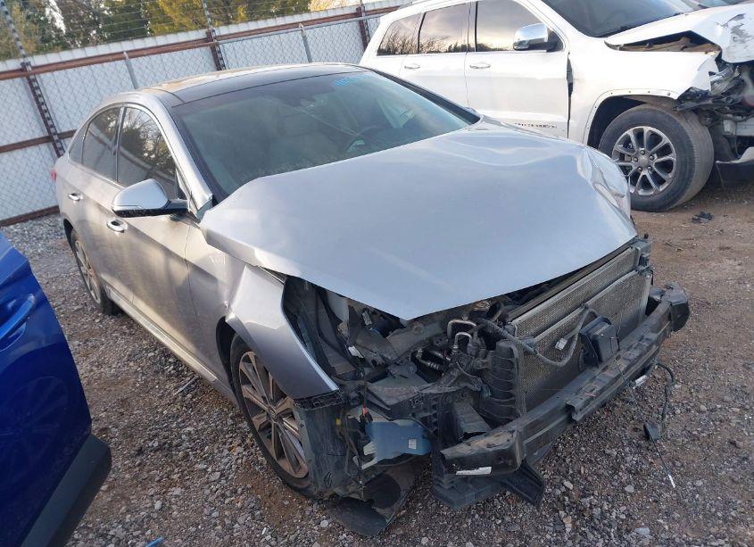 2016 Hyundai Sonata LIMITED (VIN 5NPE34AF2GH352419) main photo