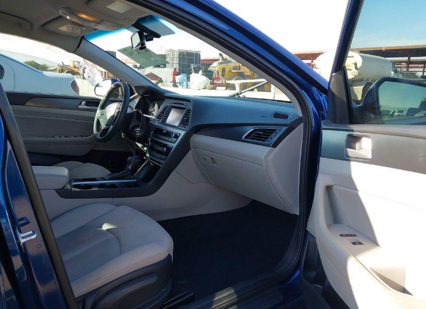 Photo 5 of 2016 Hyundai Sonata SPORT (VIN 5NPE34AF2GH409914)