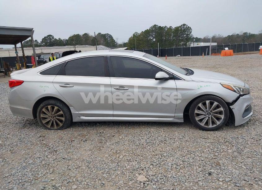 Photo 13 of 2016 Hyundai Sonata SPORT (VIN 5NPE34AF2GH411968)