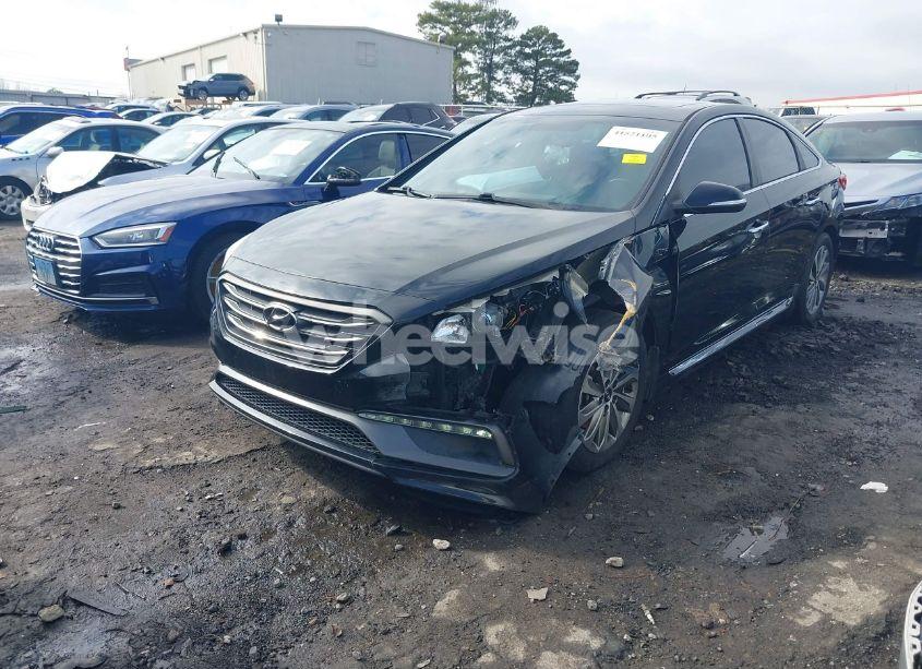 Photo 2 of 2016 Hyundai Sonata SPORT (VIN 5NPE34AF2GH423988)