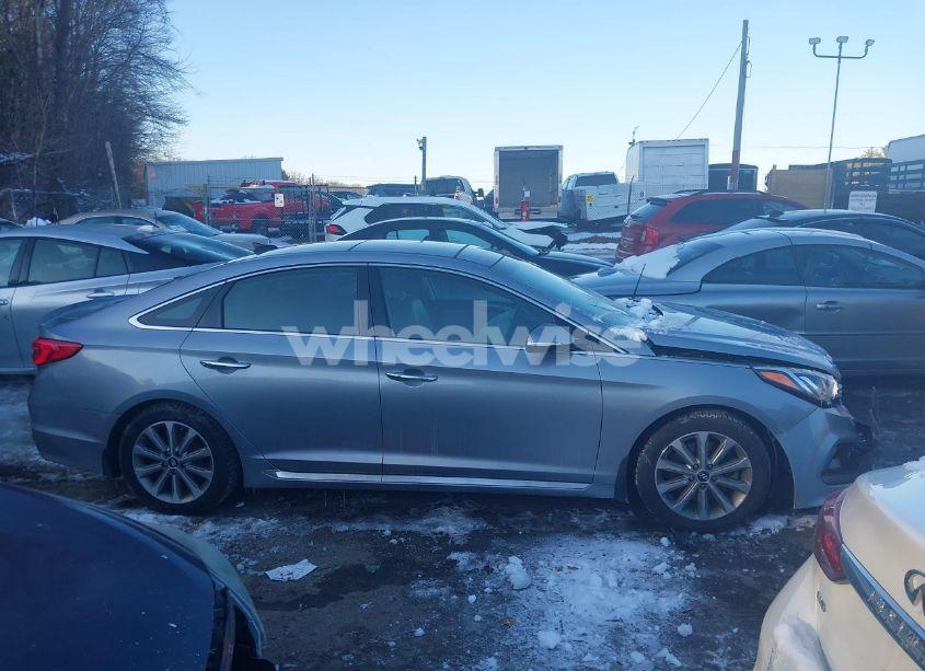 Photo 13 of 2016 Hyundai Sonata LIMITED (VIN 5NPE34AF2GH425482)