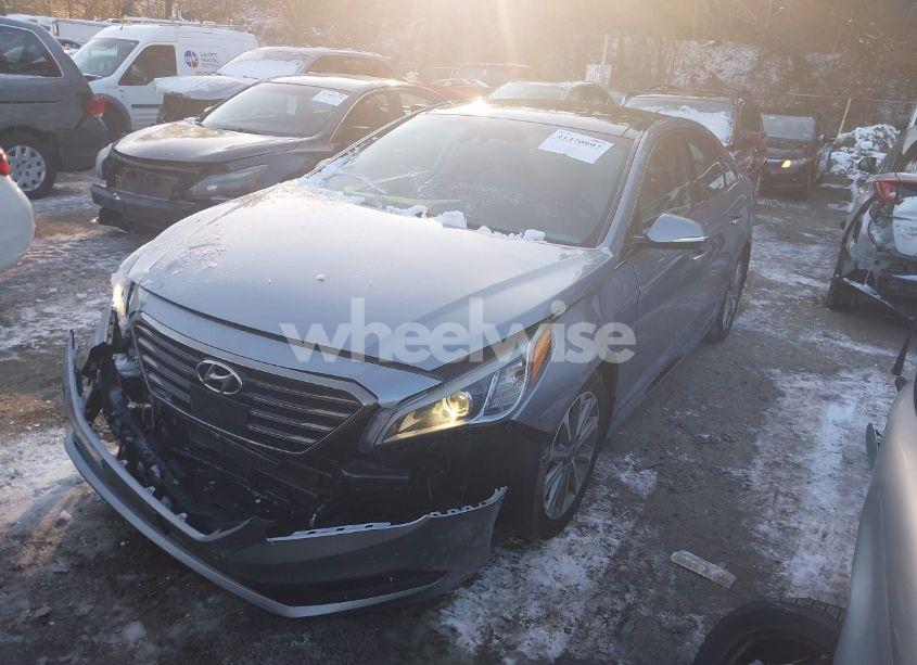 Photo 2 of 2016 Hyundai Sonata LIMITED (VIN 5NPE34AF2GH425482)