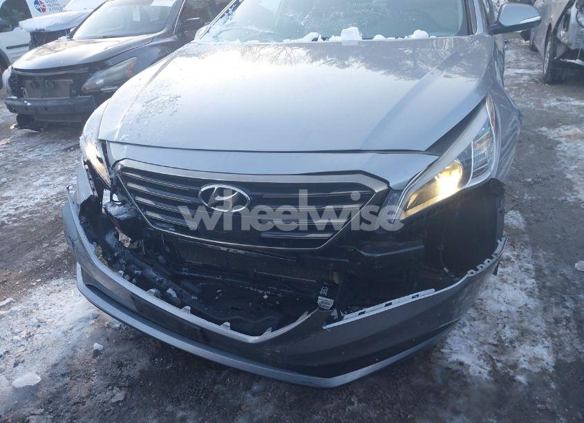 Photo 6 of 2016 Hyundai Sonata LIMITED (VIN 5NPE34AF2GH425482)