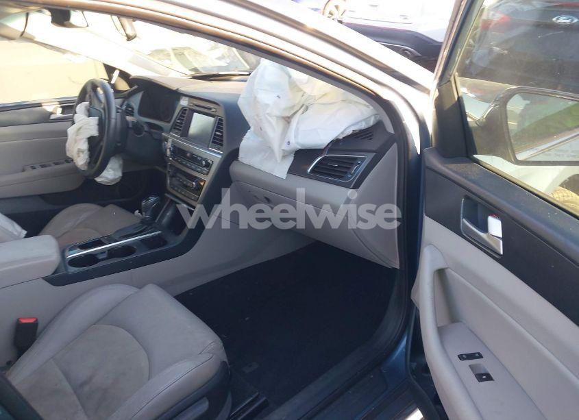 Photo 5 of 2016 Hyundai Sonata SPORT (VIN 5NPE34AF2GH428690)