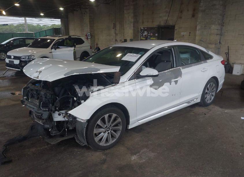 Photo 2 of 2017 Hyundai Sonata SPORT/LIMITED (VIN 5NPE34AF2HH460766)