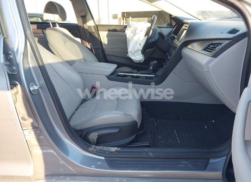 Photo 5 of 2017 Hyundai Sonata SPORT (VIN 5NPE34AF2HH507648)