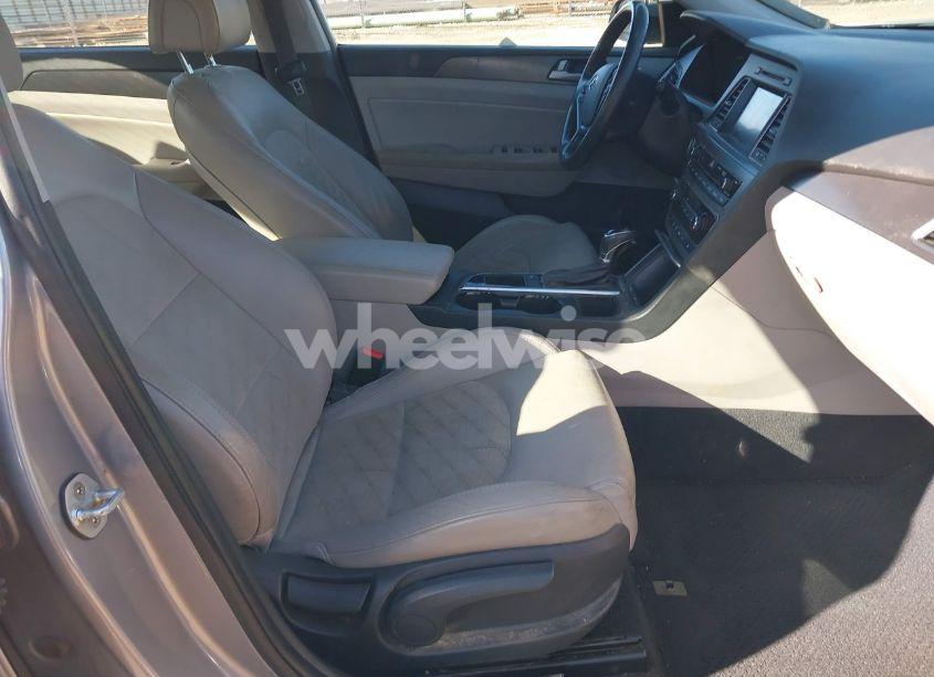 Photo 5 of 2017 Hyundai Sonata SPORT (VIN 5NPE34AF2HH529598)