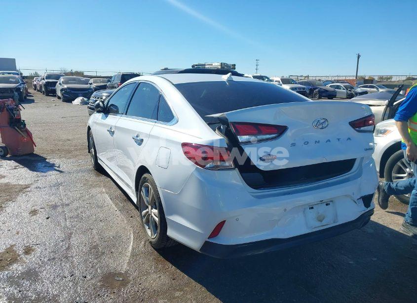 Photo 3 of 2018 Hyundai Sonata LIMITED (VIN 5NPE34AF2JH607416)