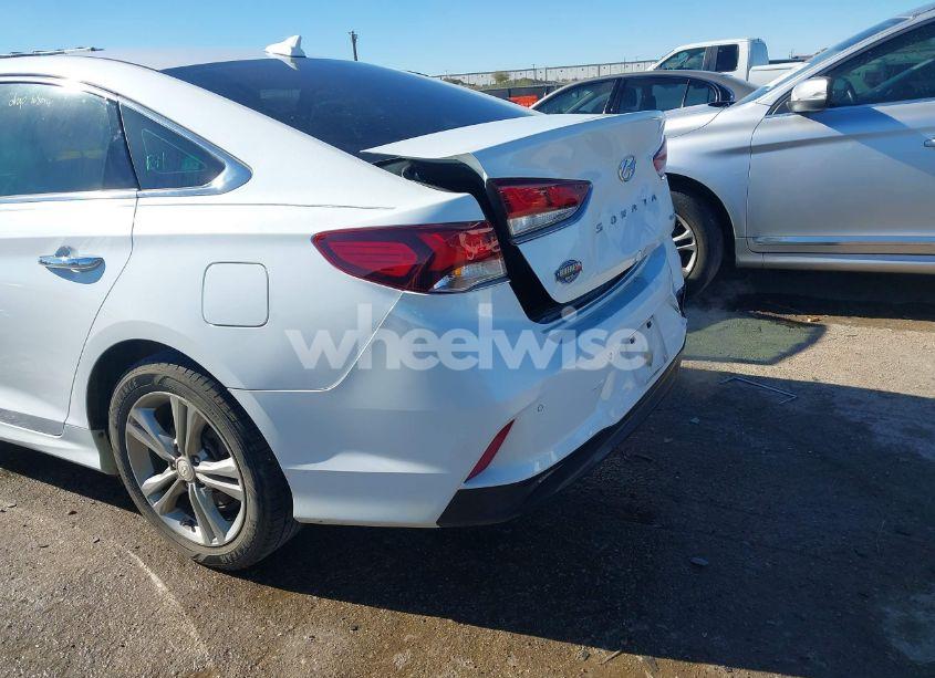 Photo 6 of 2018 Hyundai Sonata LIMITED (VIN 5NPE34AF2JH607416)