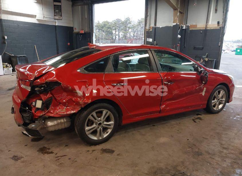 Photo 4 of 2018 Hyundai Sonata SEL (VIN 5NPE34AF2JH613846)