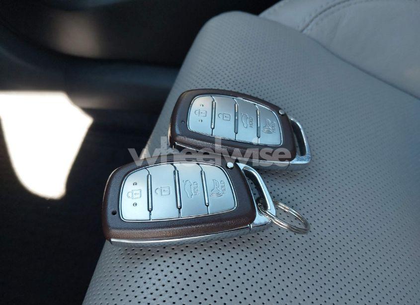 Photo 11 of 2018 Hyundai Sonata LIMITED (VIN 5NPE34AF2JH626967)