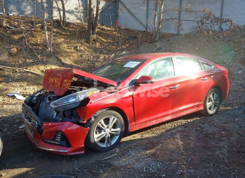 Photo 2 of 2018 Hyundai Sonata SEL (VIN 5NPE34AF2JH631831)