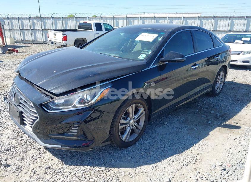 Photo 2 of 2018 Hyundai Sonata SEL (VIN 5NPE34AF2JH641498)