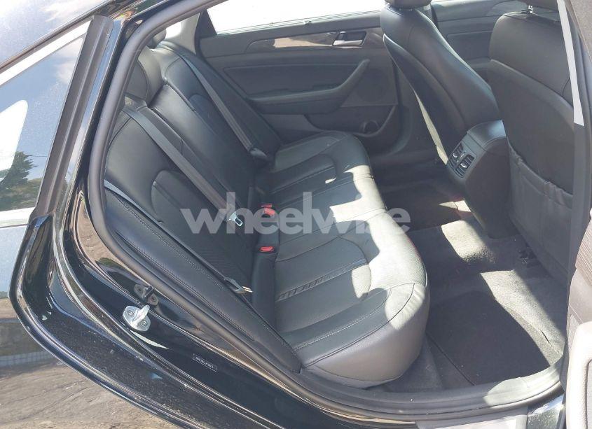 Photo 8 of 2018 Hyundai Sonata LIMITED (VIN 5NPE34AF2JH706415)