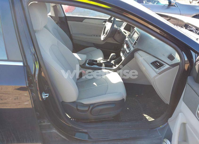 Photo 5 of 2018 Hyundai Sonata SEL+ (VIN 5NPE34AF2JH711517)