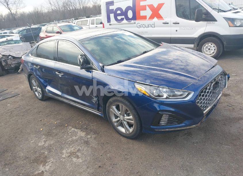 2019 Hyundai Sonata SPORT (VIN 5NPE34AF2KH772139) main photo
