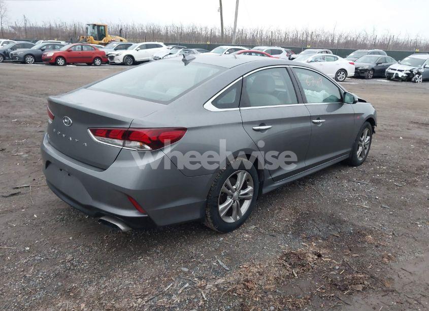 Photo 4 of 2019 Hyundai Sonata SEL (VIN 5NPE34AF2KH809108)
