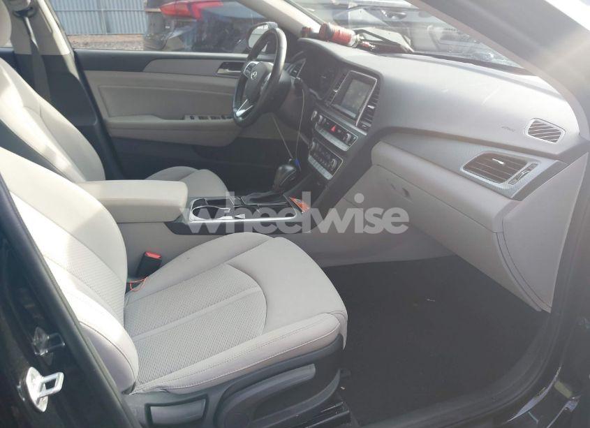 Photo 5 of 2019 Hyundai Sonata SEL (VIN 5NPE34AF2KH815426)