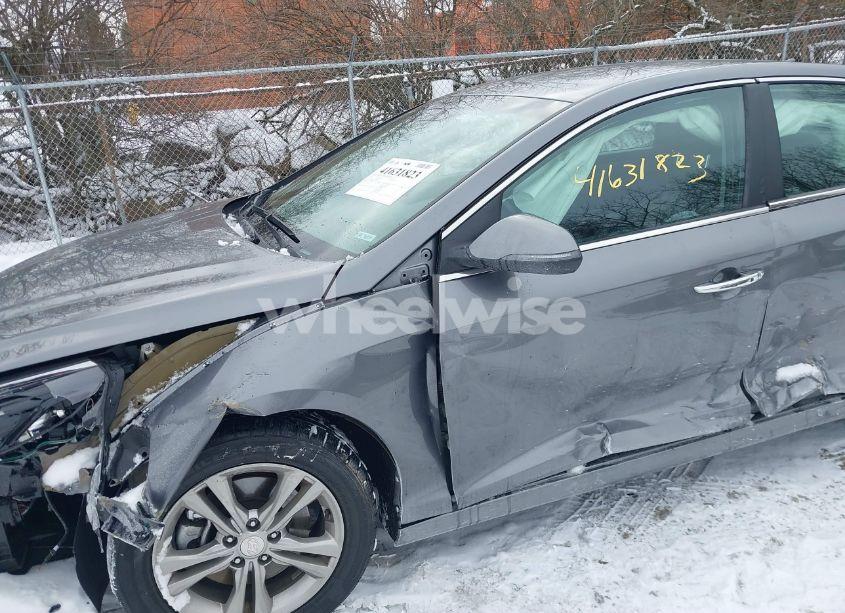 Photo 18 of 2019 Hyundai Sonata SEL (VIN 5NPE34AF2KH816737)