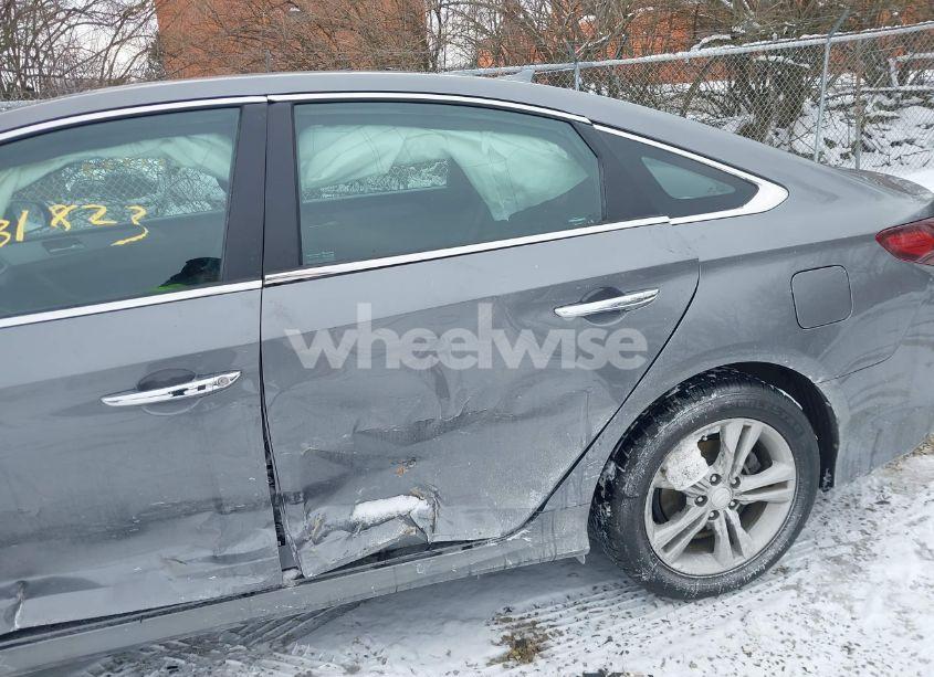 Photo 19 of 2019 Hyundai Sonata SEL (VIN 5NPE34AF2KH816737)