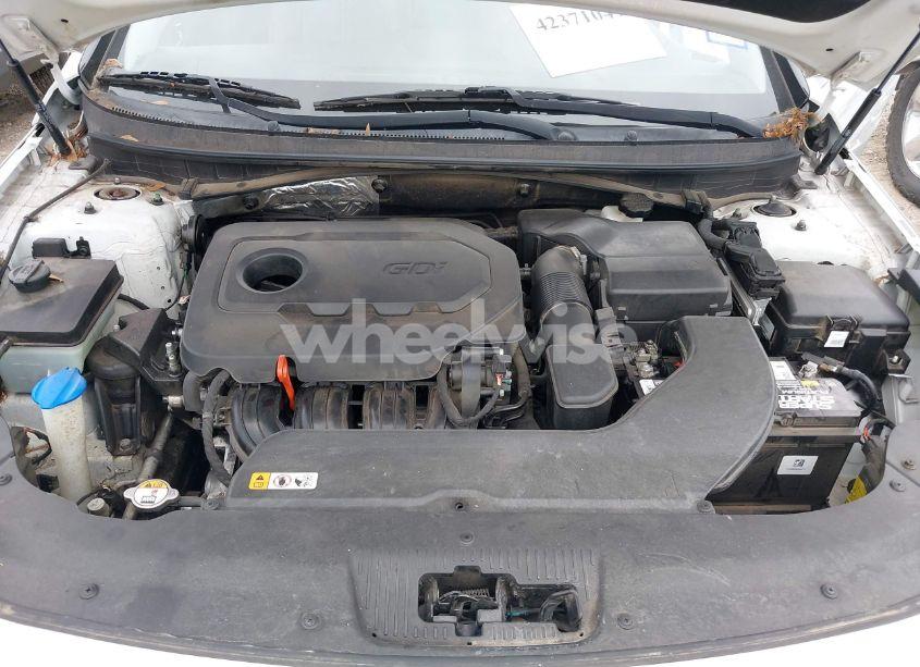 Photo 10 of 2015 Hyundai Sonata LIMITED (VIN 5NPE34AF3FH020942)