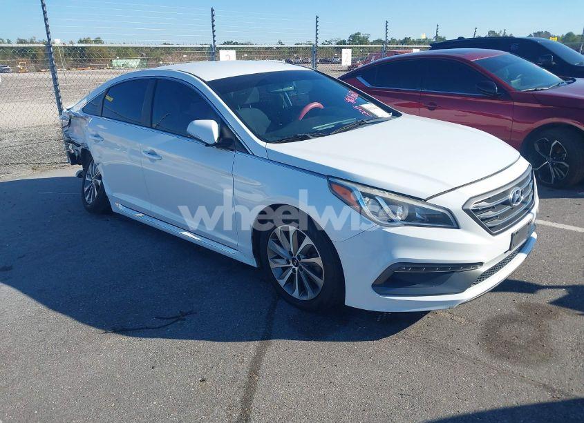2015 Hyundai Sonata SPORT (VIN 5NPE34AF3FH021654) main photo