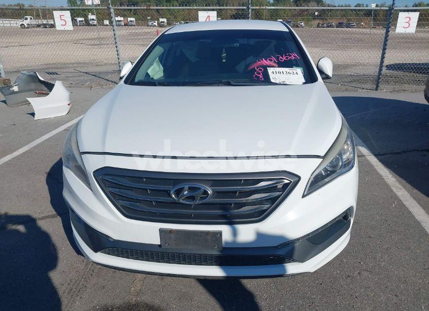 Photo 13 of 2015 Hyundai Sonata SPORT (VIN 5NPE34AF3FH021654)
