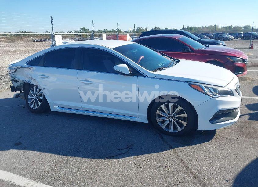 Photo 14 of 2015 Hyundai Sonata SPORT (VIN 5NPE34AF3FH021654)